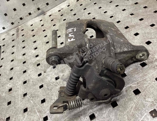 Суппорт задний правый Ford Mondeo III 2000-2003  Ford Mondeo Mondeo III 2000-2003
