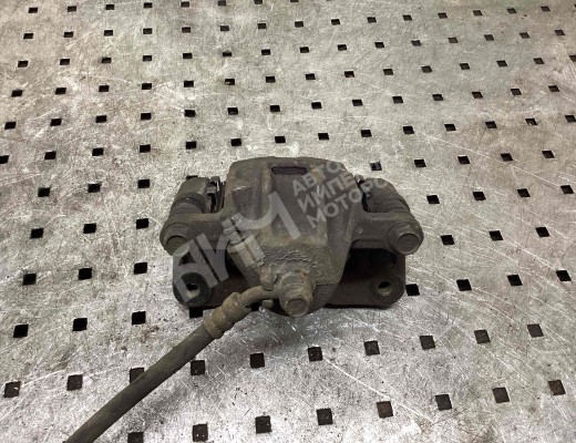 Суппорт задний правый Hyundai Trajet 2000-2004  Hyundai Trajet Trajet 2000-2004