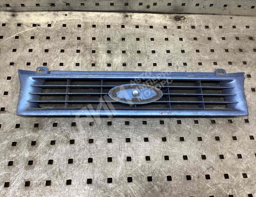 Решетка радиатора Ford Sierra 1982-1993  Ford Sierra Sierra 1982-1993