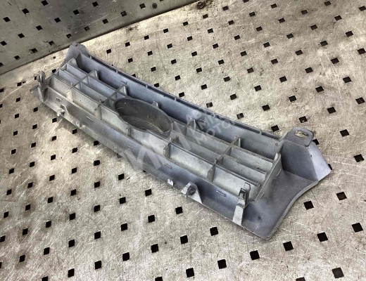 Решетка радиатора Ford Sierra 1982-1993  Ford Sierra Sierra 1982-1993