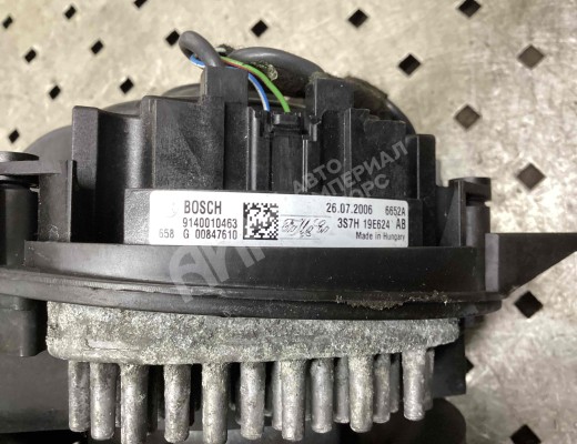 Моторчик печки Ford Mondeo III 2003-2007 рестайлинг  Ford Mondeo Mondeo III 2003-2007 рестайлинг