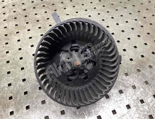 Моторчик печки Volkswagen Touran I (1T) 2006-2010 рестайлинг  Volkswagen Touran Touran I (1T) 2006-2010 рестайлинг