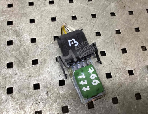 Сопротивление печки Volkswagen Golf III (1H) 1991-1997  Volkswagen Golf Golf III (1H) 1991-1997