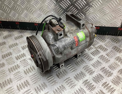 Компрессор кондиционера Audi A4 B5 (8D) 1994-1999  Audi A4 A4 B5 (8D) 1994-1999