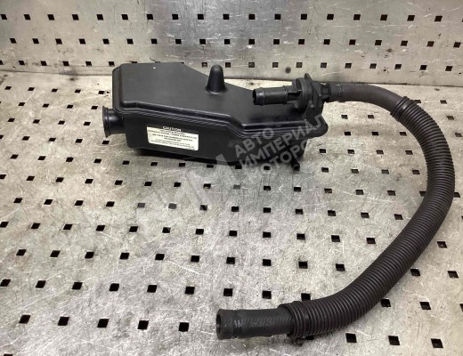 Бачок гидроусилителя Jeep G. Cherokee III (WK) 2005-2010  Jeep Grand Cherokee G. Cherokee III (WK) 2005-2010