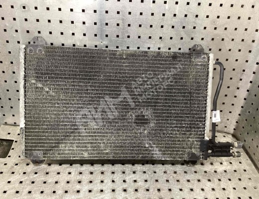 Радиатор кондиционера Mercedes Sprinter I (W901-905) 1995-2006  Mercedes Sprinter Sprinter I (W901-905) 1995-2006