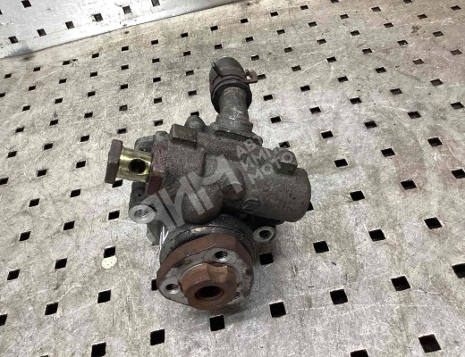 Насос гидроусилителя руля Audi A3 I (8L) 1996-2000  Audi A3 A3 I (8L) 1996-2000