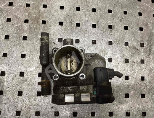 Заслонка дроссельная Opel Astra H 2004-2007  Opel Astra Astra H 2004-2007