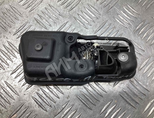 Ручка внутренняя передняя левая Volkswagen Touran I (1T) 2003-2006  Volkswagen Touran Touran I (1T) 2003-2006