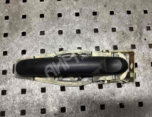 Ручка наружная передняя левая Volkswagen Touran I (1T) 2003-2006  Volkswagen Touran Touran I (1T) 2003-2006