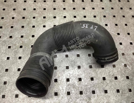 Патрубок воздушного фильтра Volkswagen LT II (2D) 1996-2006  Volkswagen LT LT II (2D) 1996-2006