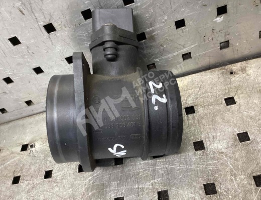 Расходомер воздуха Skoda Octavia A5 (1Z) 2004-2008  Skoda Octavia Octavia A5 (1Z) 2004-2008