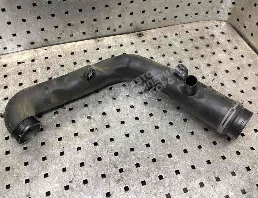 Патрубок интеркулера Volkswagen Golf V (1K) 2004-2009  Volkswagen Golf Golf V (1K) 2004-2009