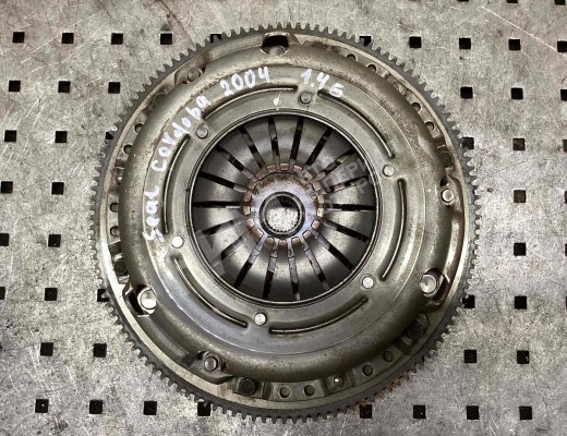 Комплект сцепления Seat Cordoba II (6L) 2003-2009  Seat Cordoba Cordoba II (6L) 2003-2009