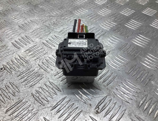 Сопротивление печки Peugeot 308 (T7) 2007-2015  Peugeot 308 308 (T7) 2007-2015