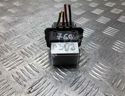 Сопротивление печки Peugeot 308 (T7) 2007-2015  Peugeot 308 308 (T7) 2007-2015
