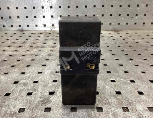 Реле вентилятора Volkswagen Polo IV (9N) 2001-2005  Volkswagen Polo Polo IV (9N) 2001-2005