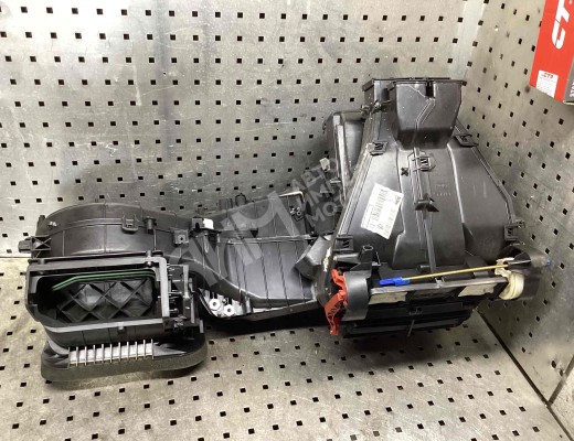 Корпус отопителя (печки) Volkswagen Caddy III (2K) 2004-2010  Volkswagen Caddy Caddy III (2K) 2004-2010