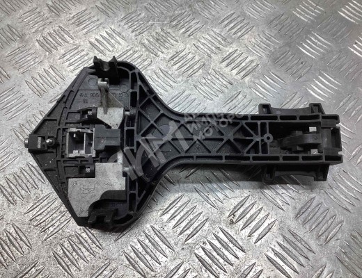 Ручка наружная передняя правая Volkswagen Crafter I (2E) 2006-2016  Volkswagen Crafter Crafter I (2E) 2006-2016