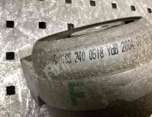 Подушка крепления двигателя Mercedes A (W169) 2004-2012  Mercedes A A (W169) 2004-2012