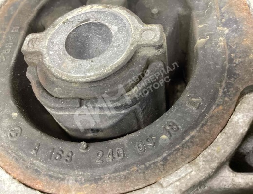 Подушка крепления двигателя Mercedes A (W169) 2004-2012  Mercedes A A (W169) 2004-2012