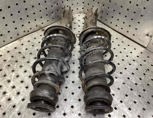 Стойка передняя левая Volkswagen Golf III (1H) 1991-1997  Volkswagen Golf Golf III (1H) 1991-1997