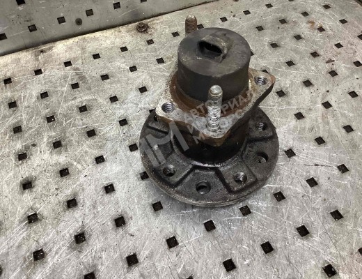 Ступица задняя левая Opel Vectra B 1999-2002 рестайлинг  Opel Vectra Vectra B 1999-2002 рестайлинг