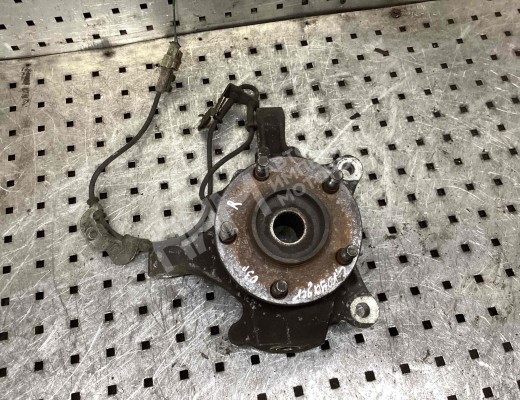 Ступица передняя правая Chrysler Voyager IV (RG) 2001-2008  Chrysler Voyager Voyager IV (RG) 2001-2008