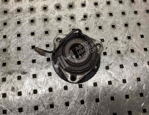 Ступица передняя правая Opel Astra H 2004-2007  Opel Astra Astra H 2004-2007