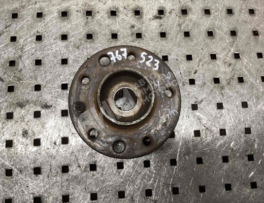 Ступица передняя правая Opel Astra H 2004-2007  Opel Astra Astra H 2004-2007