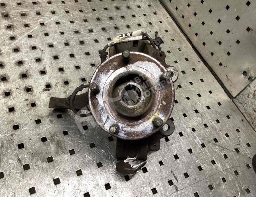 Ступица передняя правая Ford C-Max I (C214) 2003-2007  Ford C-Max C-Max I (C214) 2003-2007