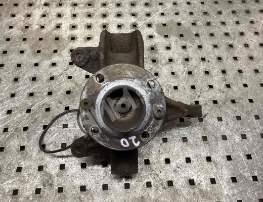 Ступица передняя левая Renault Megane II 2002-2006  Renault Megane Megane II 2002-2006