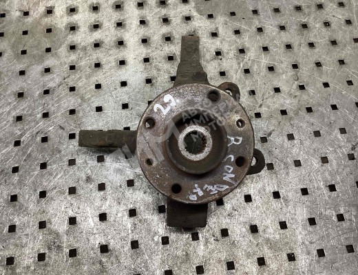 Ступица передняя правая Renault Sandero I (BS) 2009-2014  Renault Sandero Sandero I (BS) 2009-2014