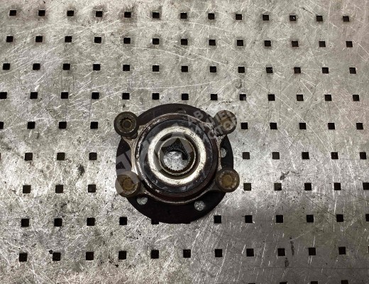 Ступица передняя левая Volkswagen Golf V (1K) 2004-2009  Volkswagen Golf Golf V (1K) 2004-2009