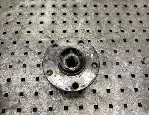 Ступица передняя правая Volkswagen Golf V (1K) 2004-2009  Volkswagen Golf Golf V (1K) 2004-2009