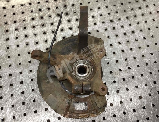 Ступица передняя левая Hyundai Santa Fe I (SM) 2000-2006  Hyundai Santa Fe Santa Fe I (SM) 2000-2006