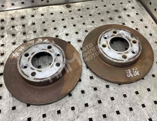 Диск тормозной задний Renault Megane I 1995-2002  Renault Megane Megane I 1995-2002