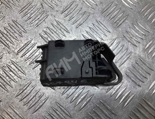 Ручка внутренняя передняя левая Volkswagen Golf III (1H) 1991-1997  Volkswagen Golf Golf III (1H) 1991-1997
