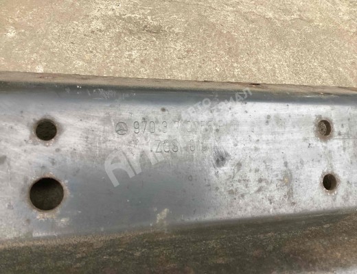 Усилитель бампера переднего Mercedes Atego I 1998-2012  Mercedes Atego Atego I 1998-2012