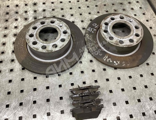 Диск тормозной задний Volkswagen Golf V (1K) 2004-2009  Volkswagen Golf Golf V (1K) 2004-2009