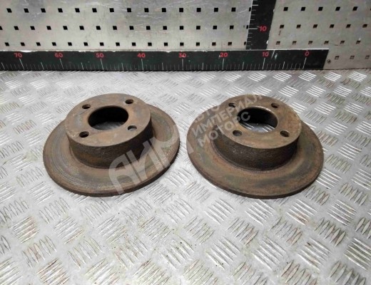 Диск тормозной задний Audi 80 B4 (8C) 1991-1995  Audi 80 80 B4 (8C) 1991-1995