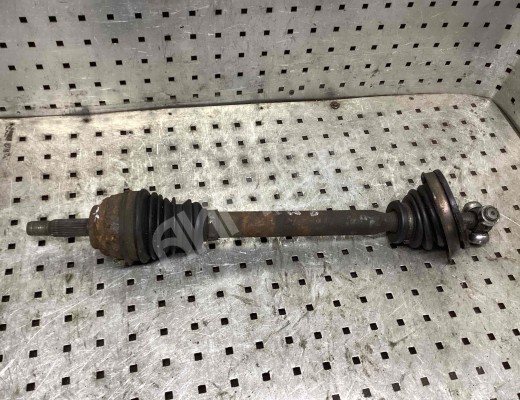 Полуось передняя левая (приводной вал, ШРУС) Renault Megane I 1995-2002  Renault Megane Megane I 1995-2002