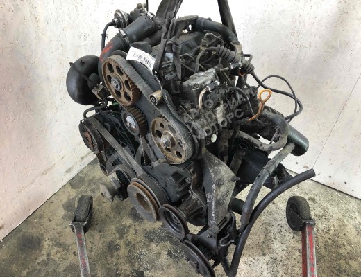 Двигатель Audi 80 B4 (8C) 1991-1995  Audi 80 80 B4 (8C) 1991-1995