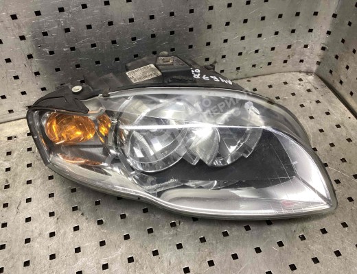 Фара правая Audi A4 B7 (8EC, 8ED) 2004-2008  Audi A4 A4 B7 (8EC, 8ED) 2004-2008