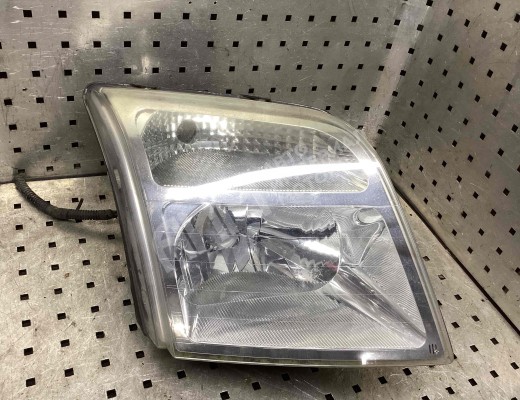 Фара правая Ford T. Connect I 2009-2012 рестайлинг  Ford Transit Connect T. Connect I 2009-2012 рестайлинг