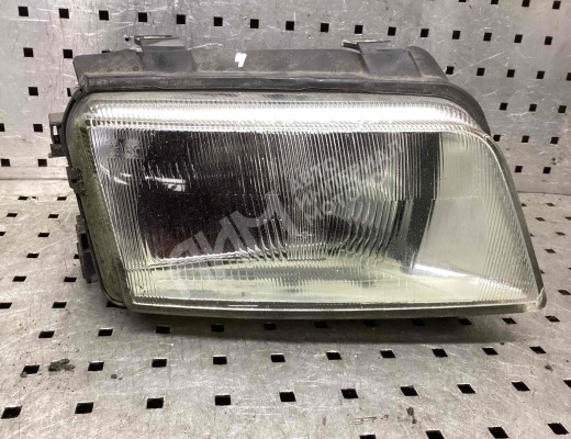 Фара правая Audi A4 B5 (8D) 1994-1999  Audi A4 A4 B5 (8D) 1994-1999