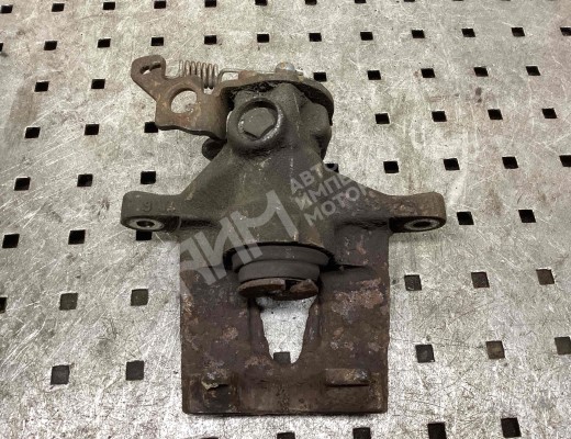 Суппорт задний правый Ford Mondeo III 2000-2003  Ford Mondeo Mondeo III 2000-2003