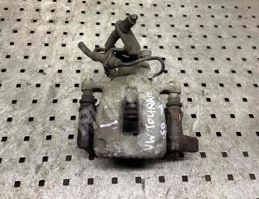 Суппорт задний правый Volkswagen Touran I (1T) 2003-2006  Volkswagen Touran Touran I (1T) 2003-2006