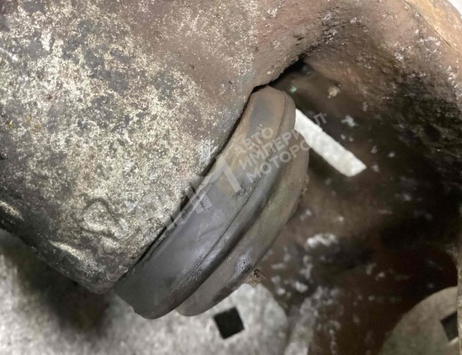 Суппорт задний правый Volkswagen Passat B5 (3B) 1996-2000  Volkswagen Passat Passat B5 (3B) 1996-2000