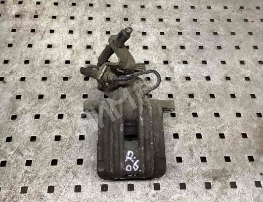 Суппорт задний правый Skoda Octavia A5 (1Z) 2004-2008  Skoda Octavia Octavia A5 (1Z) 2004-2008